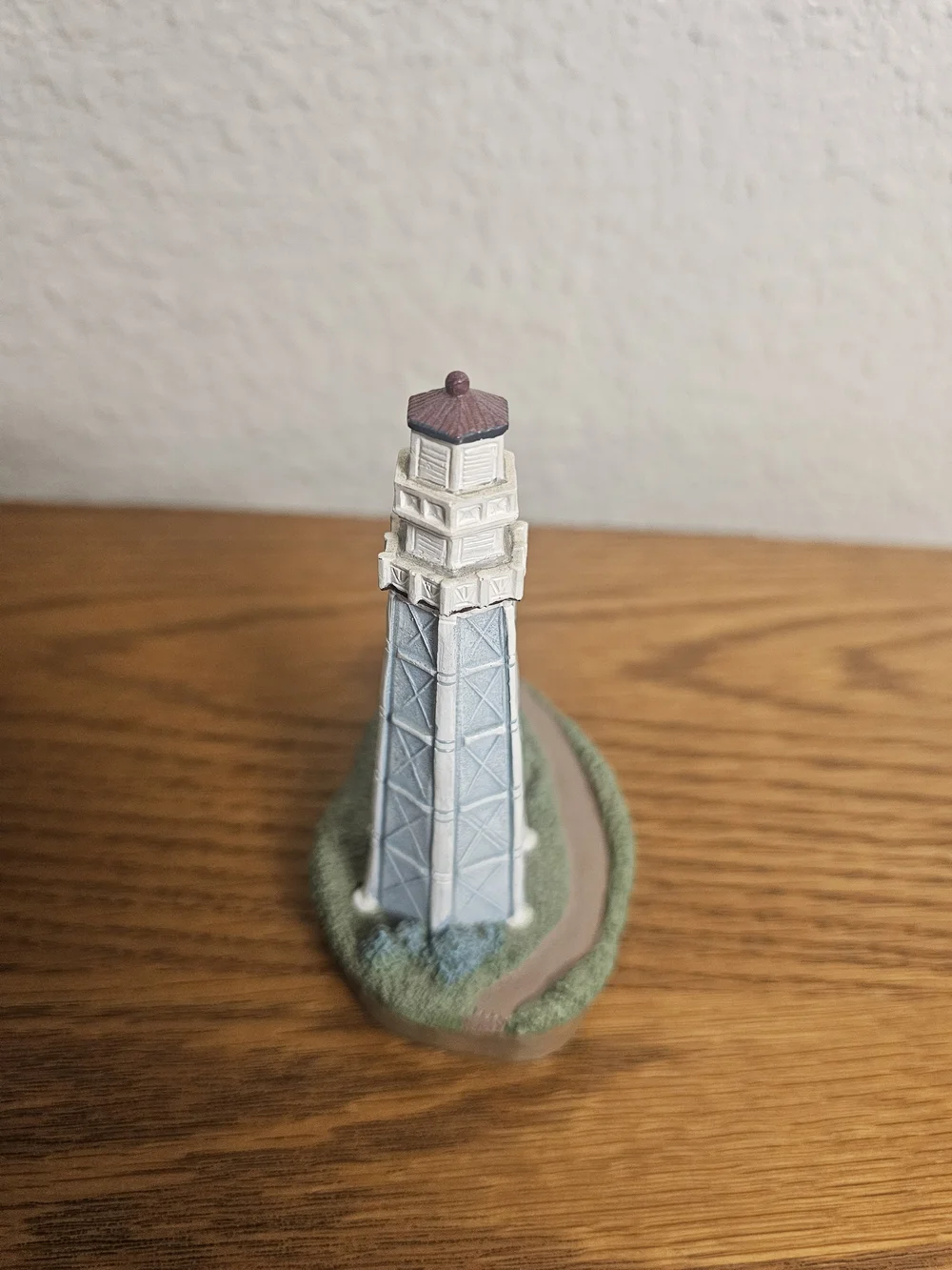 Spoontiques Old Hilton Head Light Lighthouse Figurine